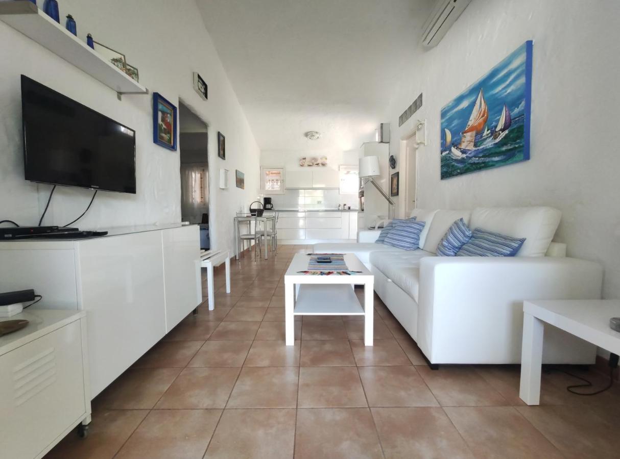 2 Bedroom Bungalow Next Yumbo Center. Free Parking ปลายา เดล อิงเกลส ภายนอก รูปภาพ